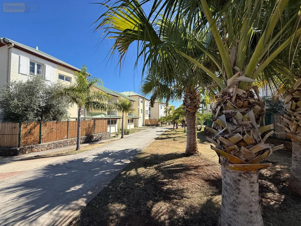 Appartement a vendre Saint-Gilles-les-Bains 97434 La Réunion 974 61 m2 3 pièces 375000 euros 97424/288 001