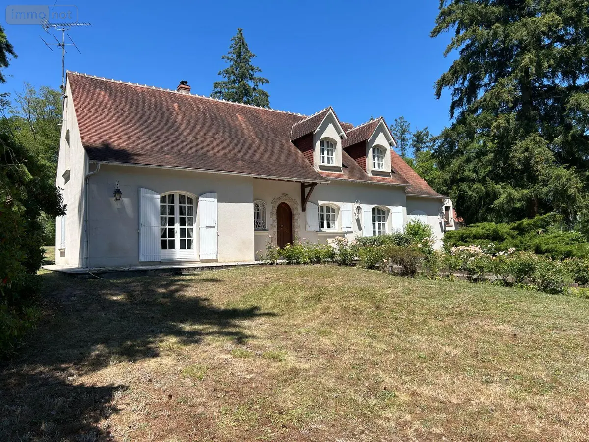 Maison a vendre La Ferté-Saint-Cyr 41220 Loir-et-Cher 41 193 m2 9 pièces 294000 euros 41022/1381 001