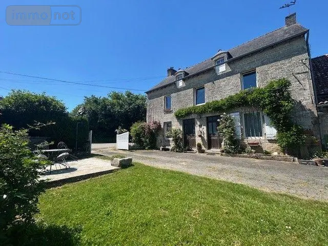 Maison a vendre Saint-Juvat 22630 Côtes-d'Armor 22 137 m2 168670 euros 22046-295 001