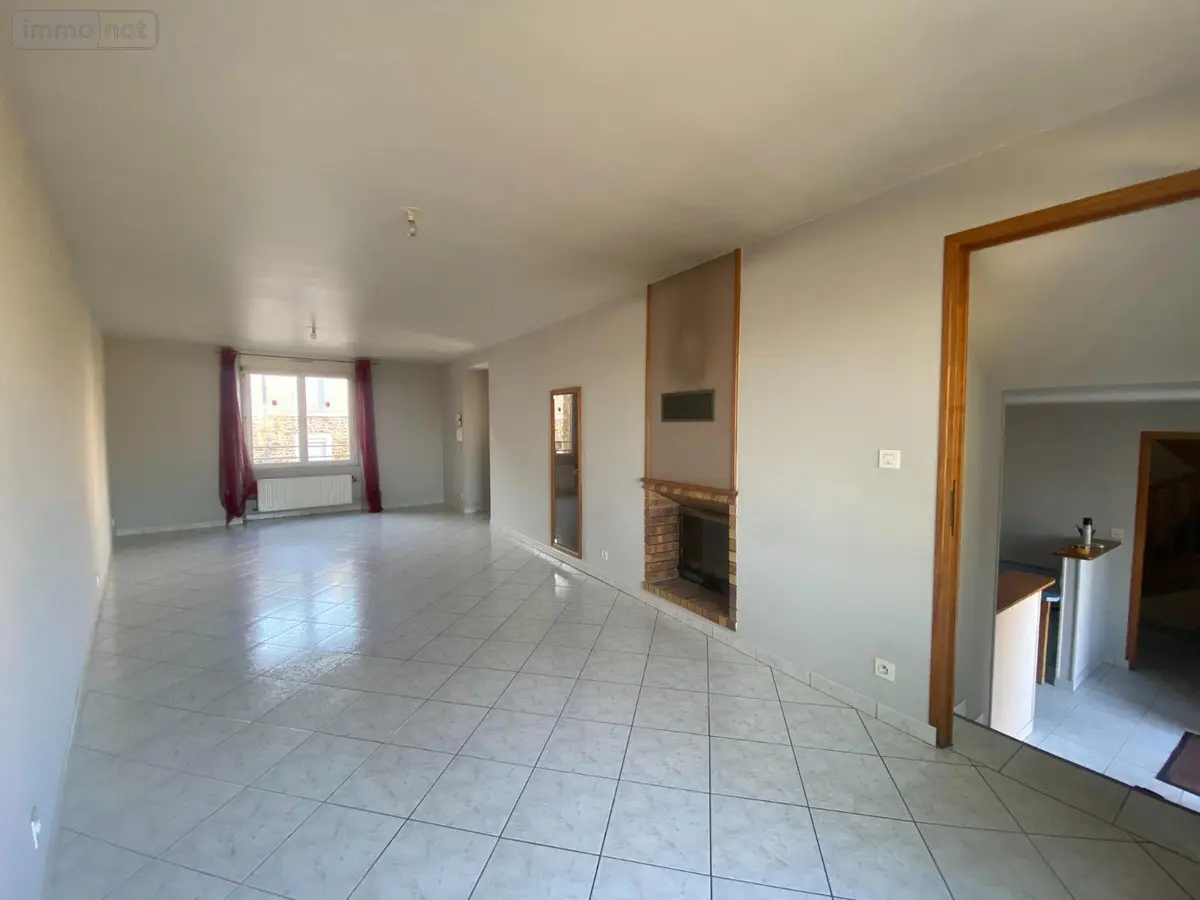 Maison a vendre Argentré-du-Plessis 35370 Ille-et-Vilaine 35 122 m2 6 pièces 167200 euros 209 360 001