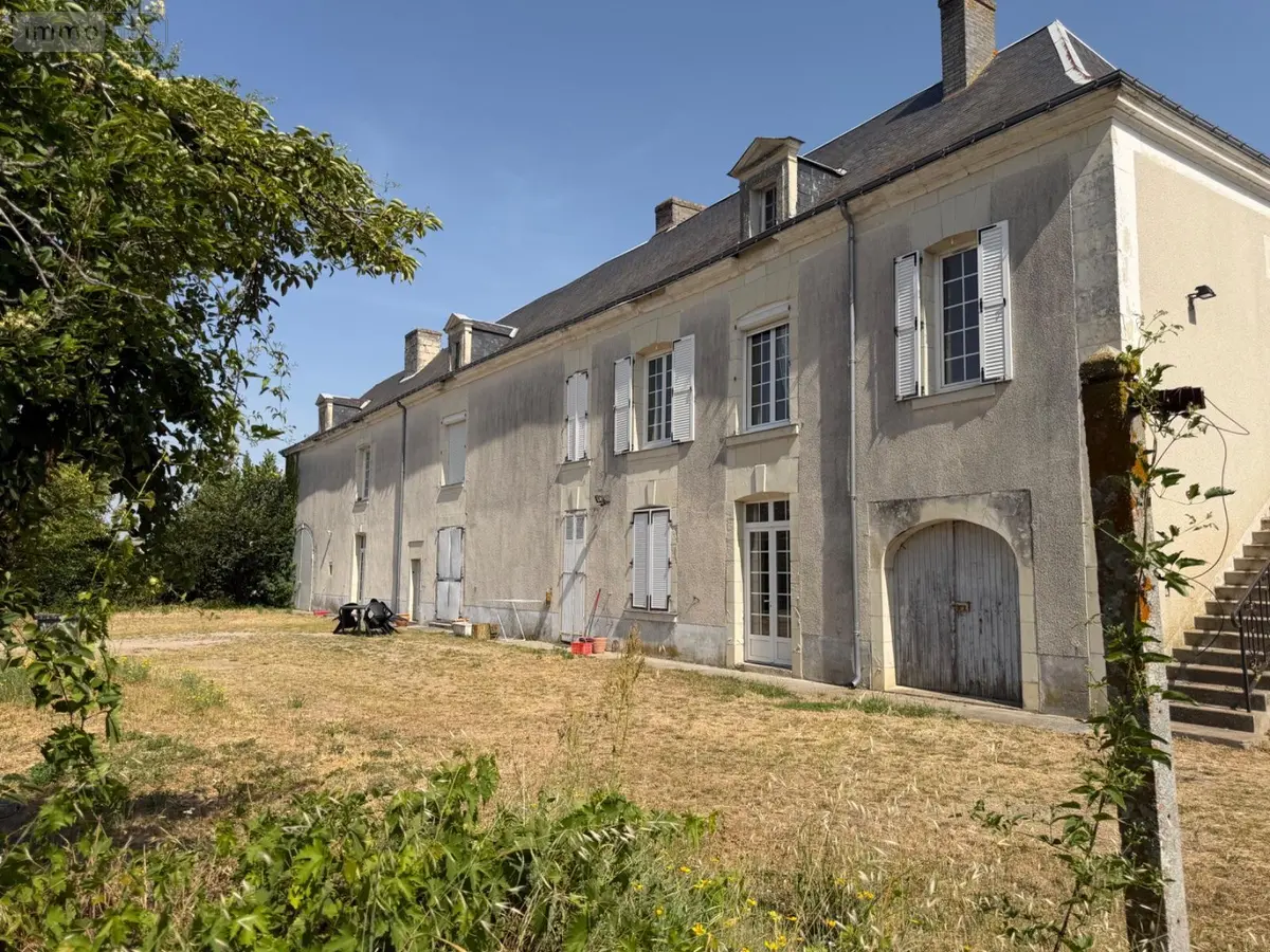 Immeuble de rapport a vendre Chinon 37500 Indre-et-Loire 37 500 m2 15 pièces 399200 euros 37049-142 001