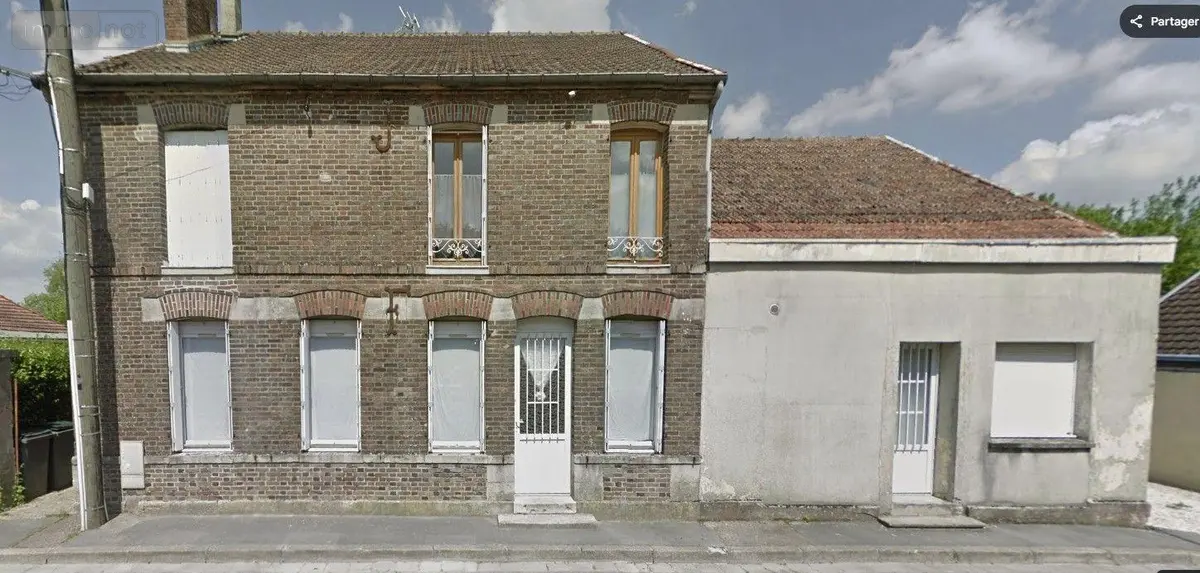 Immeuble de rapport a vendre Mailly-le-Camp 10230 Aube 10 195 m2 99000 euros 15309/404 001