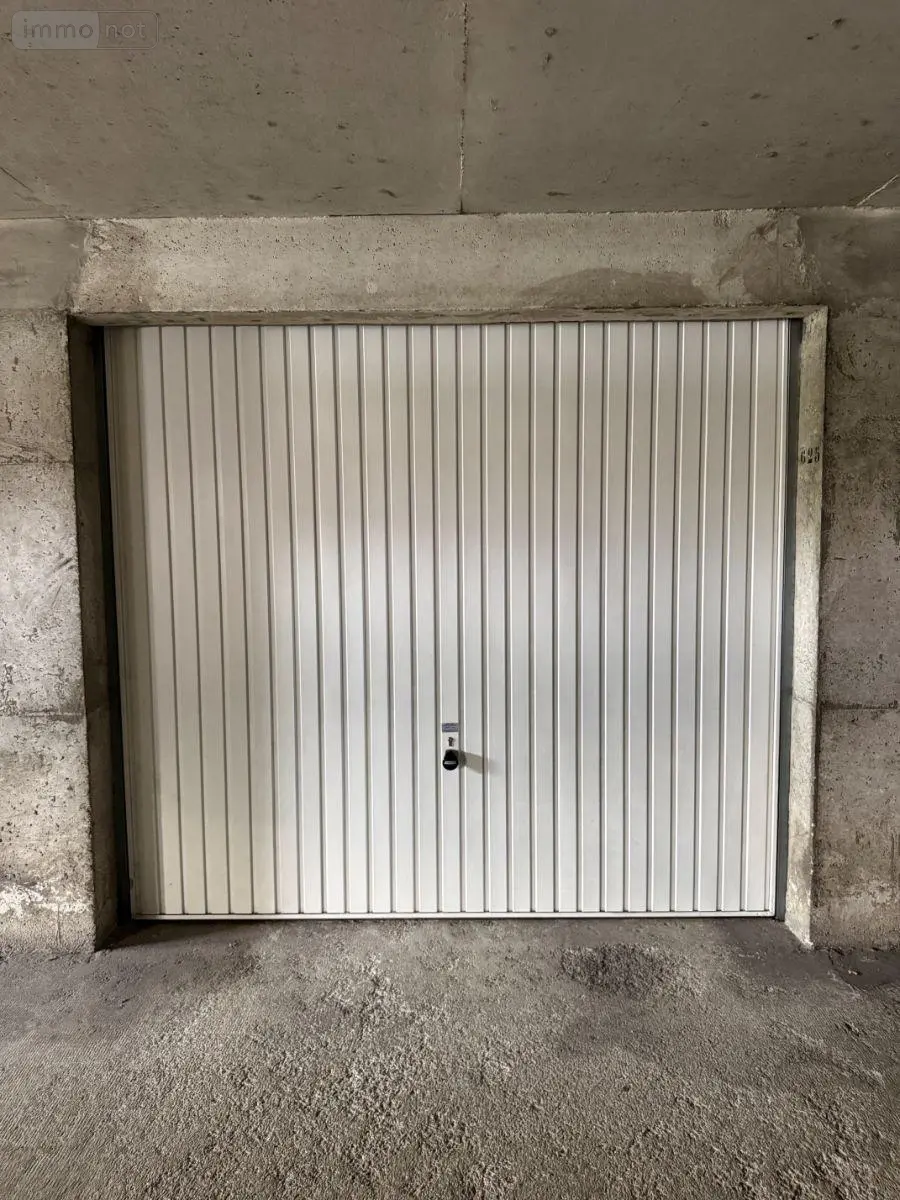 Garage et parking a vendre Troyes 10000 Aube 10 12 m2 1 pièce 16000 euros 10010/469 001