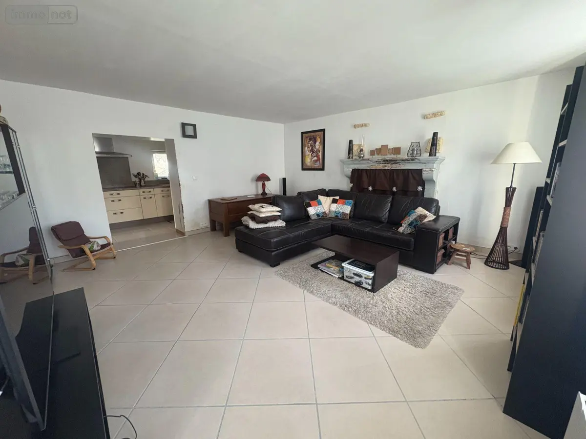 Maison a vendre Saint-Gaultier 36800 Indre 36 164 m2 6 pièces 136000 euros 037/2747 001