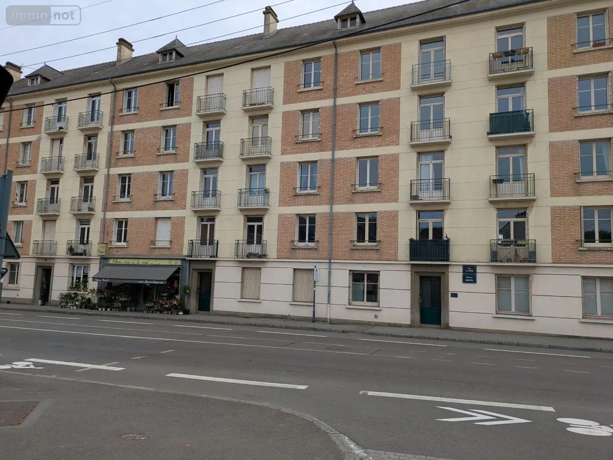 Appartement a vendre Rennes 35000 Ille-et-Vilaine 35 56 m2 3 pièces 188100 euros 35129-6898 001