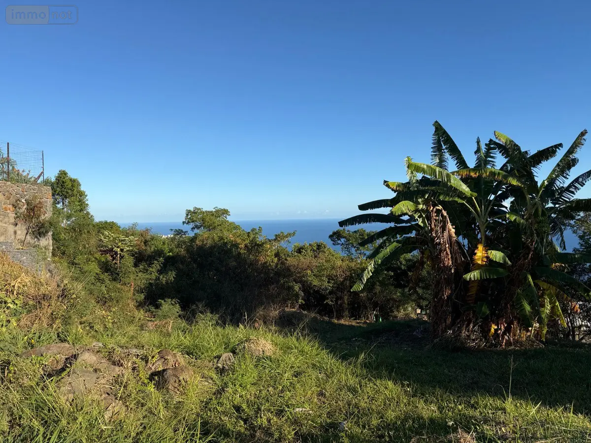Terrain a batir a vendre La Possession 97419 La Réunion 974 213000 euros 97405/306 001