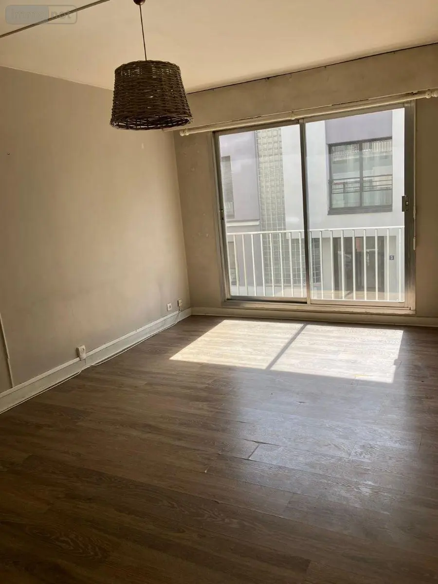 Appartement a vendre Paris 15e Arrondissement 75015 Paris 75 45 m2 2 pièces 461250 euros 079/2028 001