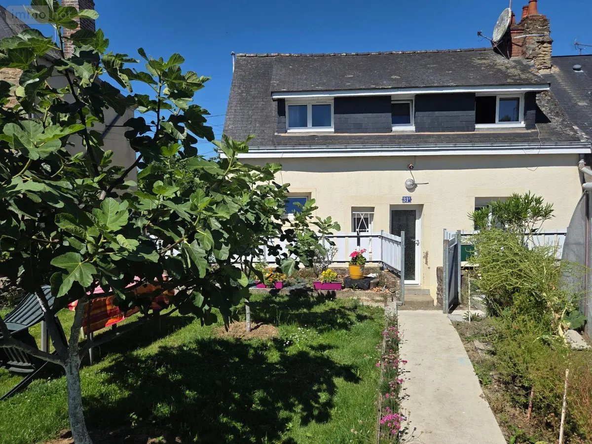 Maison a vendre Mayenne 53100 Mayenne 53 64 m2 4 pièces 146000 euros 53075/FC16B 001