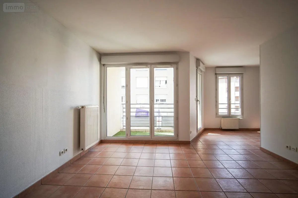 Appartement a vendre Lyon 3e Arrondissement 69003 Rhône 69 55 m2 3 pièces 300000 euros 13779/1004 001