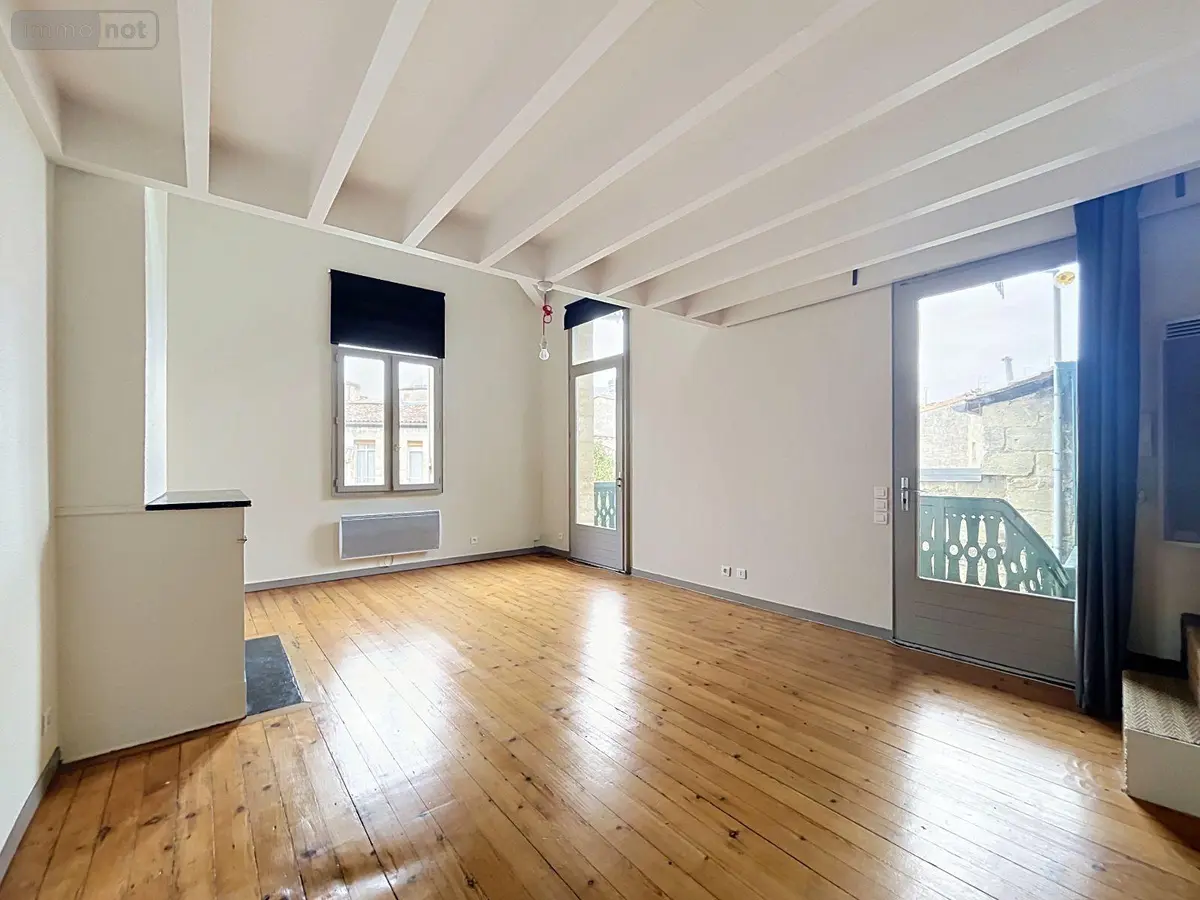 Appartement a vendre Bordeaux 33000 Gironde 33 51 m2 2 pièces 265000 euros 022/1244 001