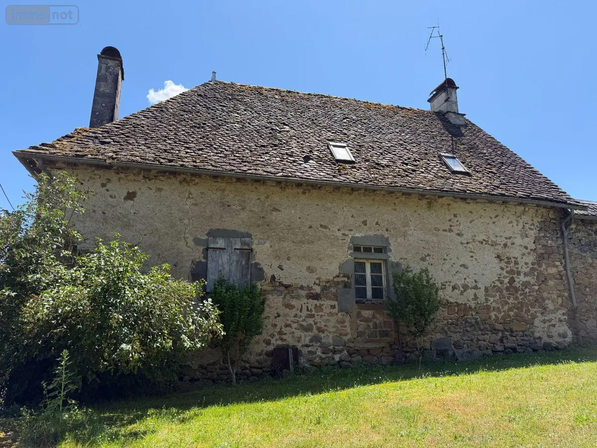 Maison a vendre Chalvignac 15200 Cantal 15 6 pièces 68900 euros 15060/1276 001