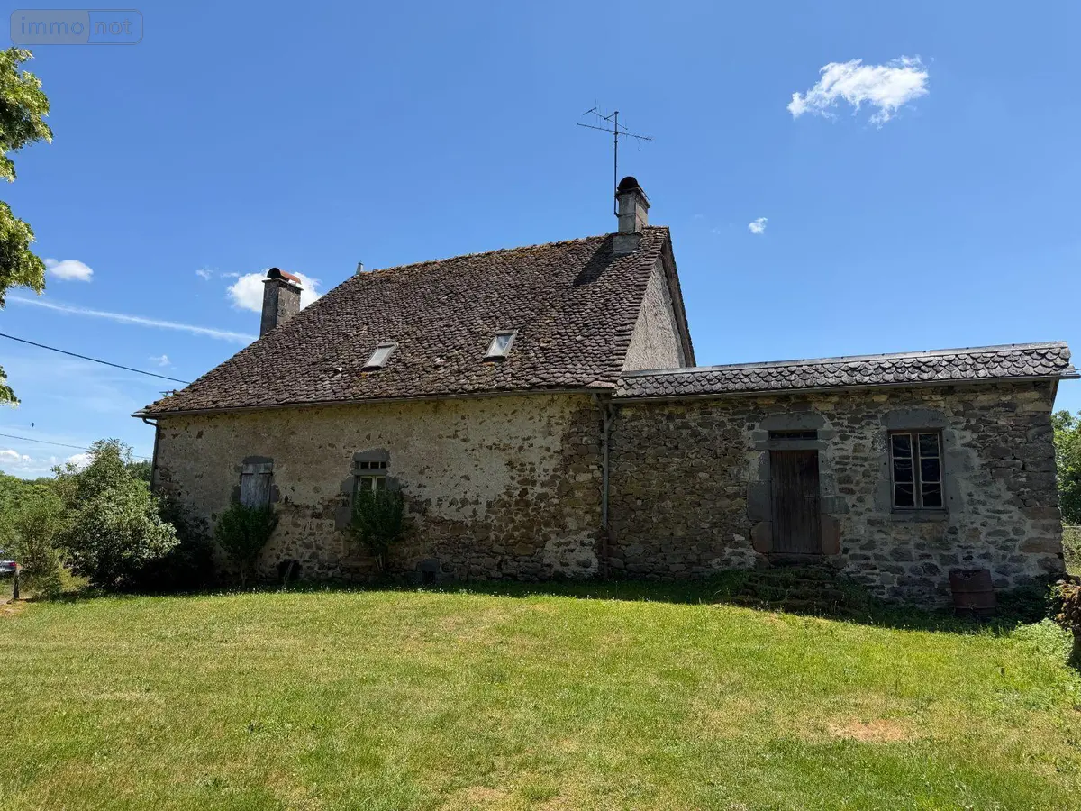 Maison a vendre Chalvignac 15200 Cantal 15 6 pièces 68900 euros 15060/1276 001