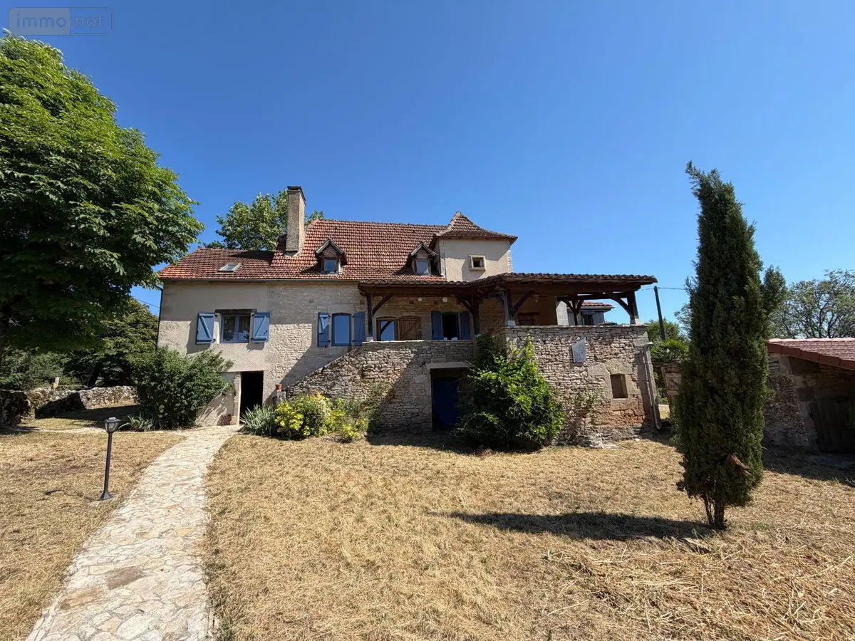 Maison a vendre Figeac 46100 Lot 46 174 m2 5 pièces 386800 euros 46030/MAIS/584 001