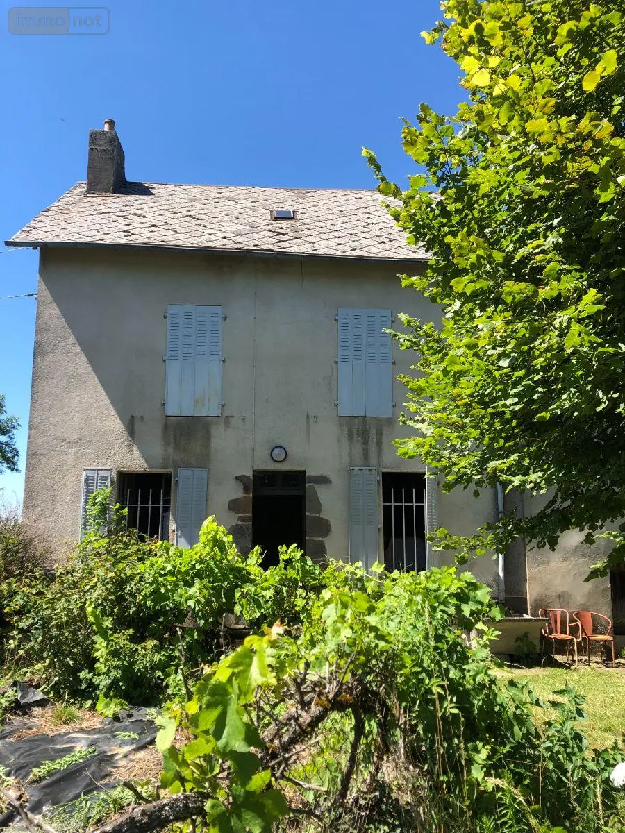 Maison a vendre Saint-Illide 15310 Cantal 15 4 pièces 58300 euros 15060/1278 001
