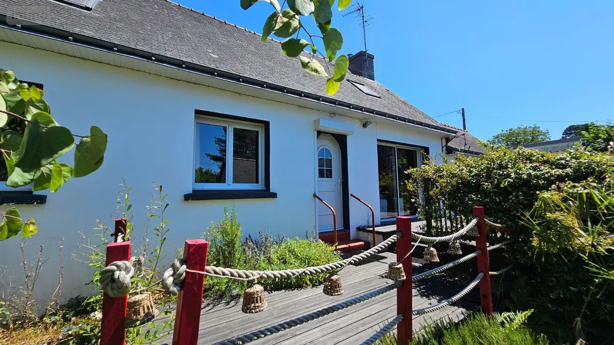 Maison a vendre Moëlan-sur-Mer 29350 Finistère 29 101 m2 5 pièces 395200 euros 29166/93 001
