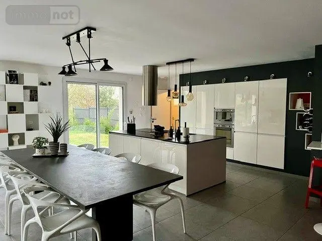 Maison a vendre Neuville-sur-Sarthe 72190 Sarthe 72 148 m2 4 pièces 396550 euros 079/2032 001