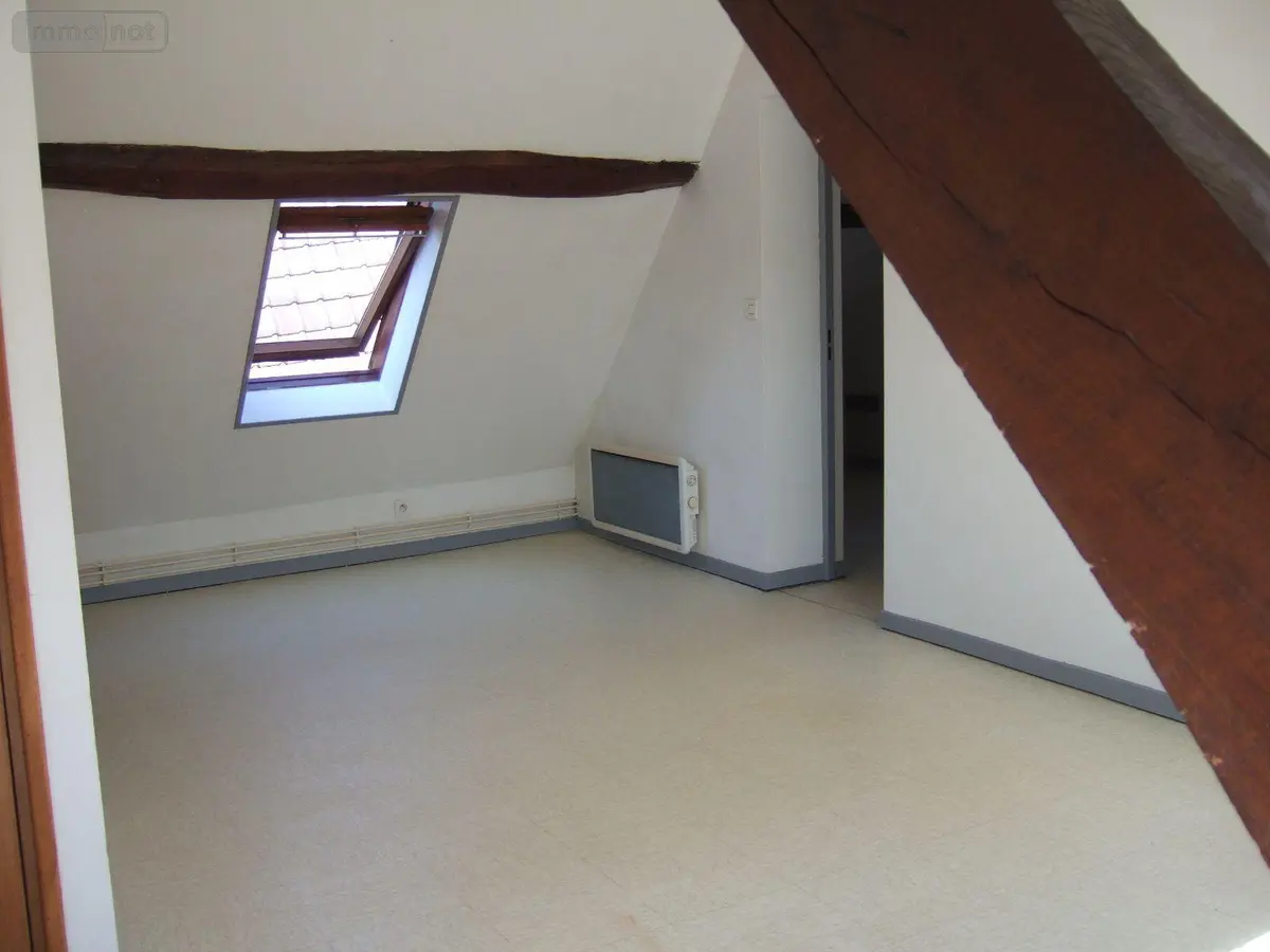 Location appartement Hesdin-la-Forêt 62140 Pas-de-Calais 62 77 m2 3 pièces 522 euros 083/2156 001