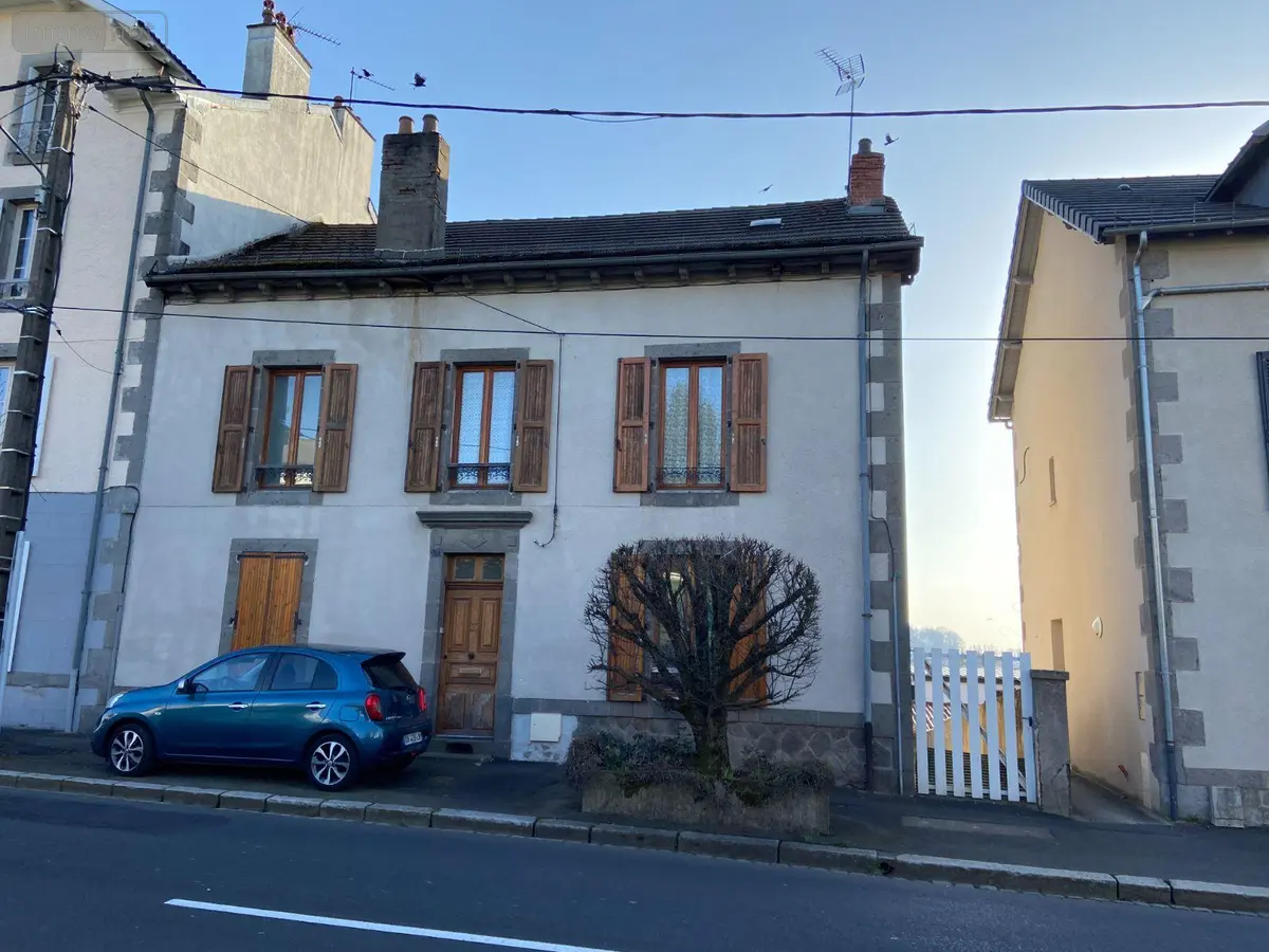 Maison a vendre Aurillac 15000 Cantal 15 194 m2 8 pièces 180200 euros 15061-73 001