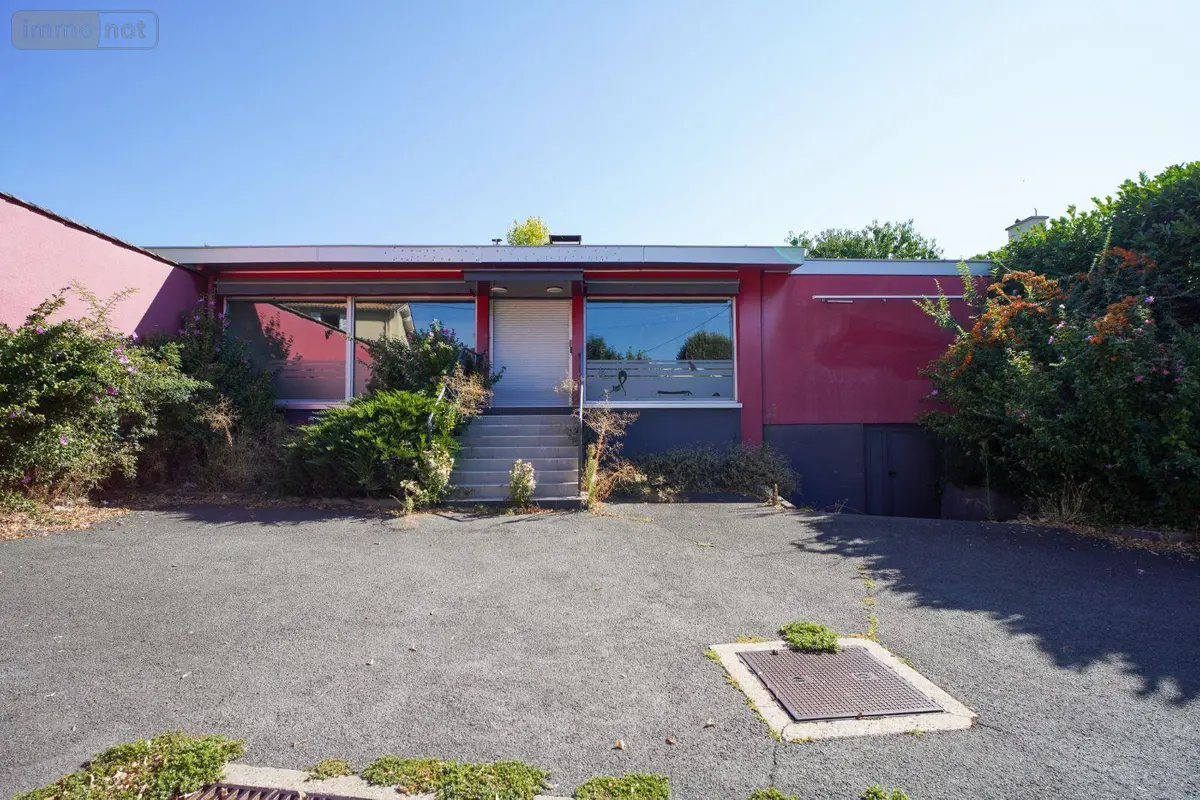 Divers a vendre Mâcon 71000 Saône-et-Loire 71 280 m2 367500 euros 13779/1005 001
