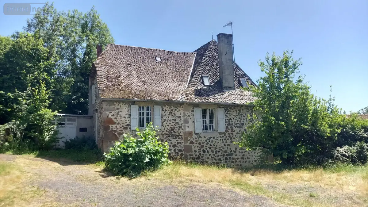 Maison a vendre Raulhac 15800 Cantal 15 234 m2 232500 euros MG/2564 001
