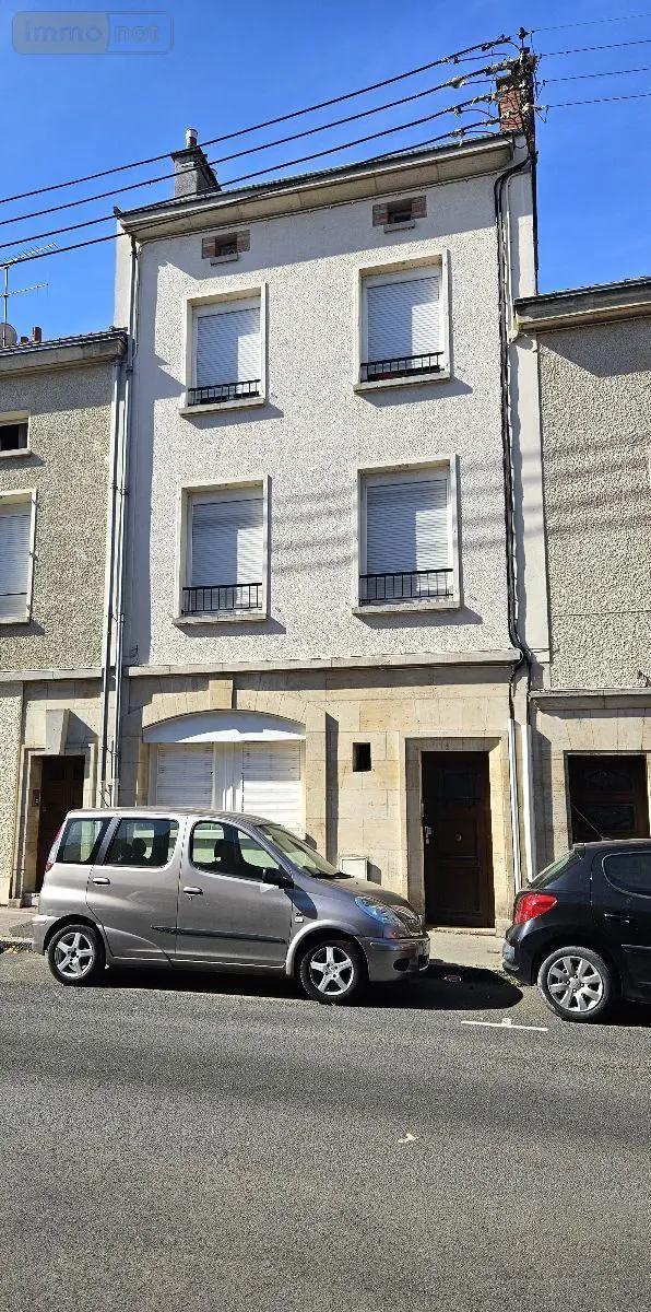 Immeuble de rapport a vendre Vitry-le-François 51300 Marne 51 136 m2 195000 euros 51081/986 001