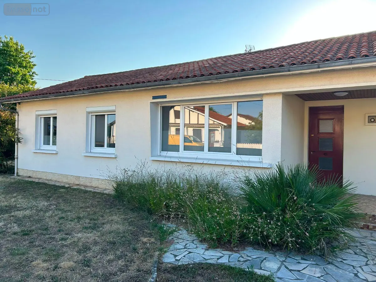 Location maison Libourne 33500 Gironde 33 102 m2 4 pièces 1280 euros 33204/16 001