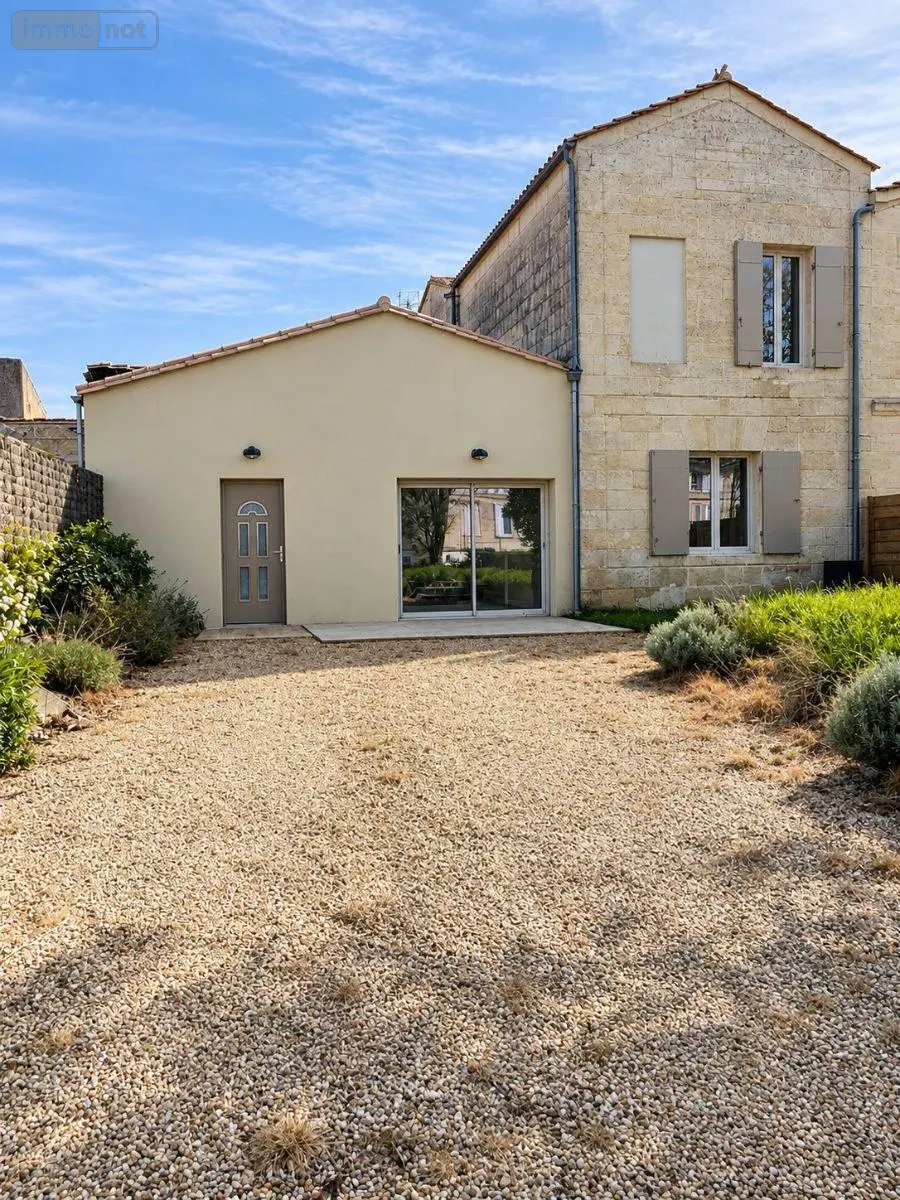 Maison a vendre Montagne 33570 Gironde 33 101 m2 4 pièces 220000 euros 33204/17 001