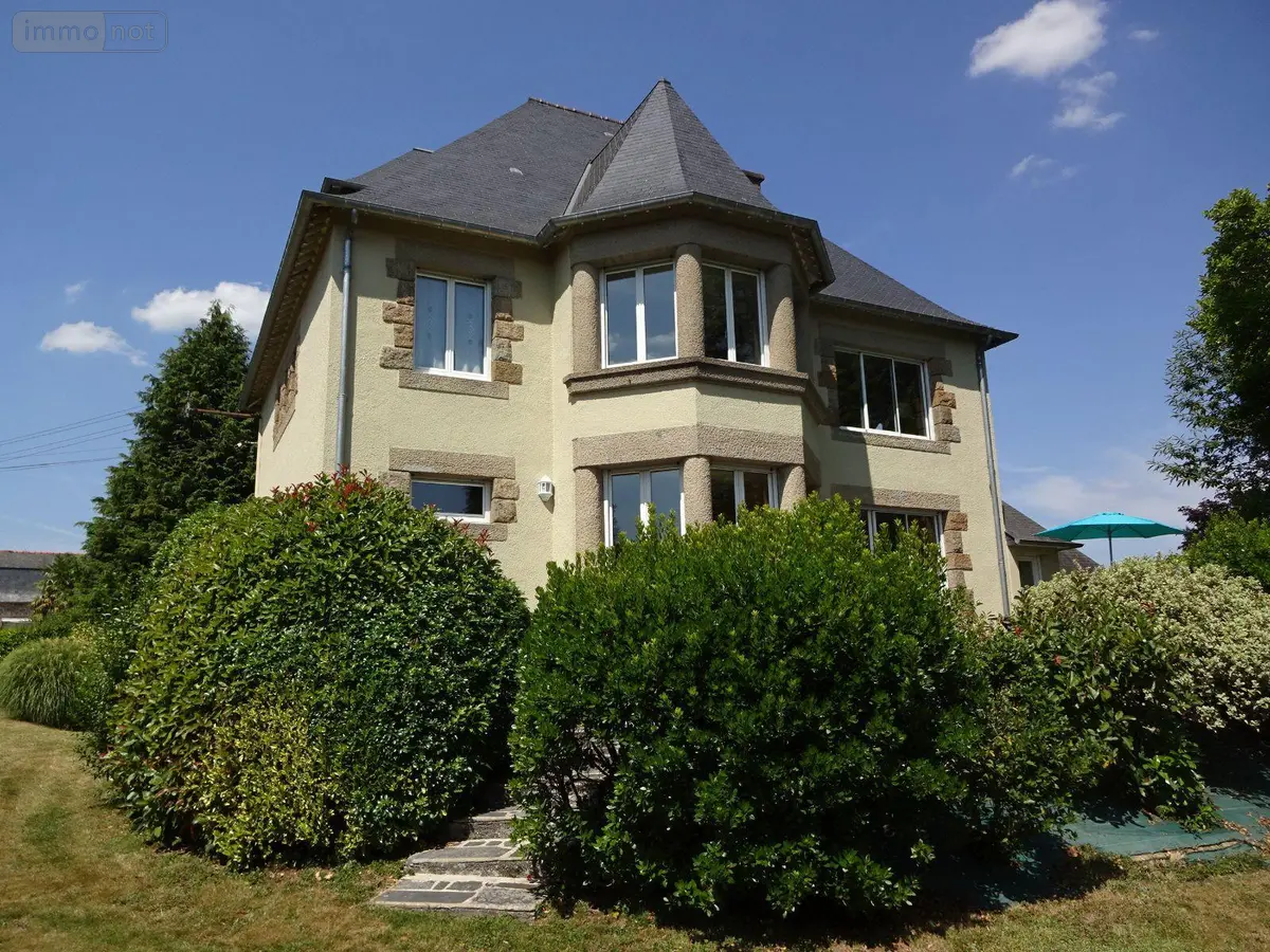 Maison a vendre Fougères 35300 Ille-et-Vilaine 35 267 m2 8 pièces 471600 euros 036/821 001