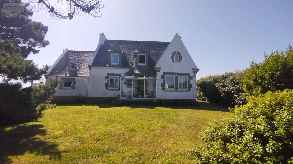 Maison a vendre Saint-Jean-du-Doigt 29630 Finistère 29 139 m2 7 pièces 472500 euros STVE 001