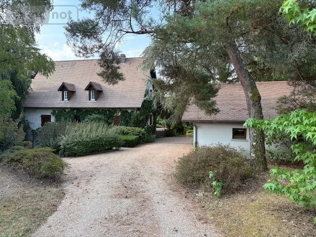 Maison a vendre Saint-Junien 87200 Haute-Vienne 87 186 m2 5 pièces 306000 euros 14757/209 001