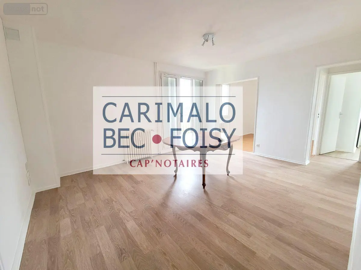 Appartement a vendre Châteaudun 28200 Eure-et-Loir 28 68 m2 4 pièces 70000 euros RC/1015 001