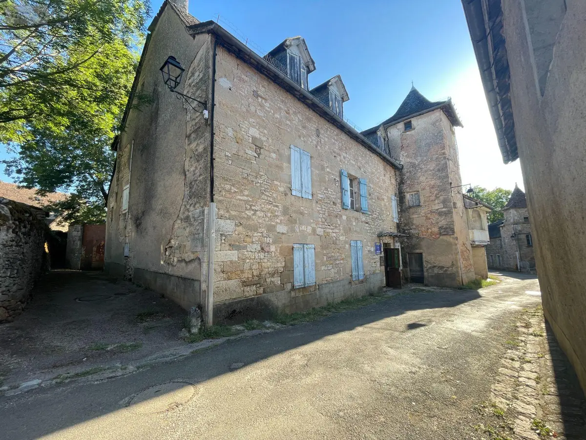 Propriete a vendre Assier 46320 Lot 46 330 m2 13 pièces 158000 euros 46030/PROP/585 001