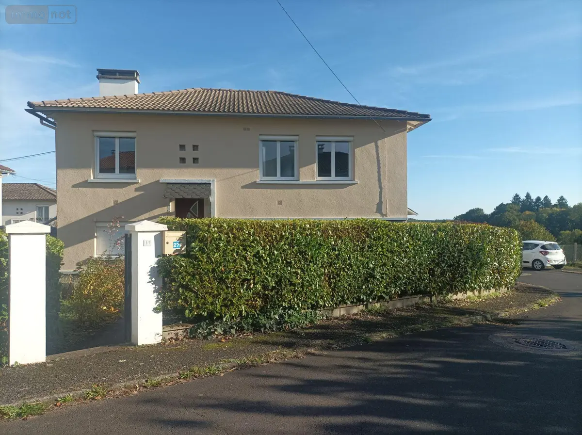 Maison a vendre Pleaux 15700 Cantal 15 108 m2 6 pièces 99640 euros 15060/1287 001