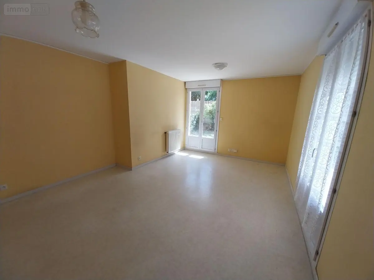 Appartement a vendre Vitré 35500 Ille-et-Vilaine 35 60 m2 3 pièces 182700 euros 35131-317 001