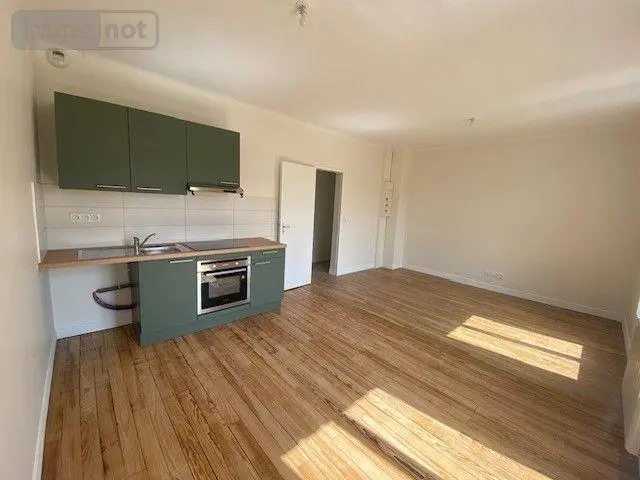 Location appartement Condé-en-Normandie 14110 Calvados 14 44 m2 3 pièces 468 euros 14085-3712 001