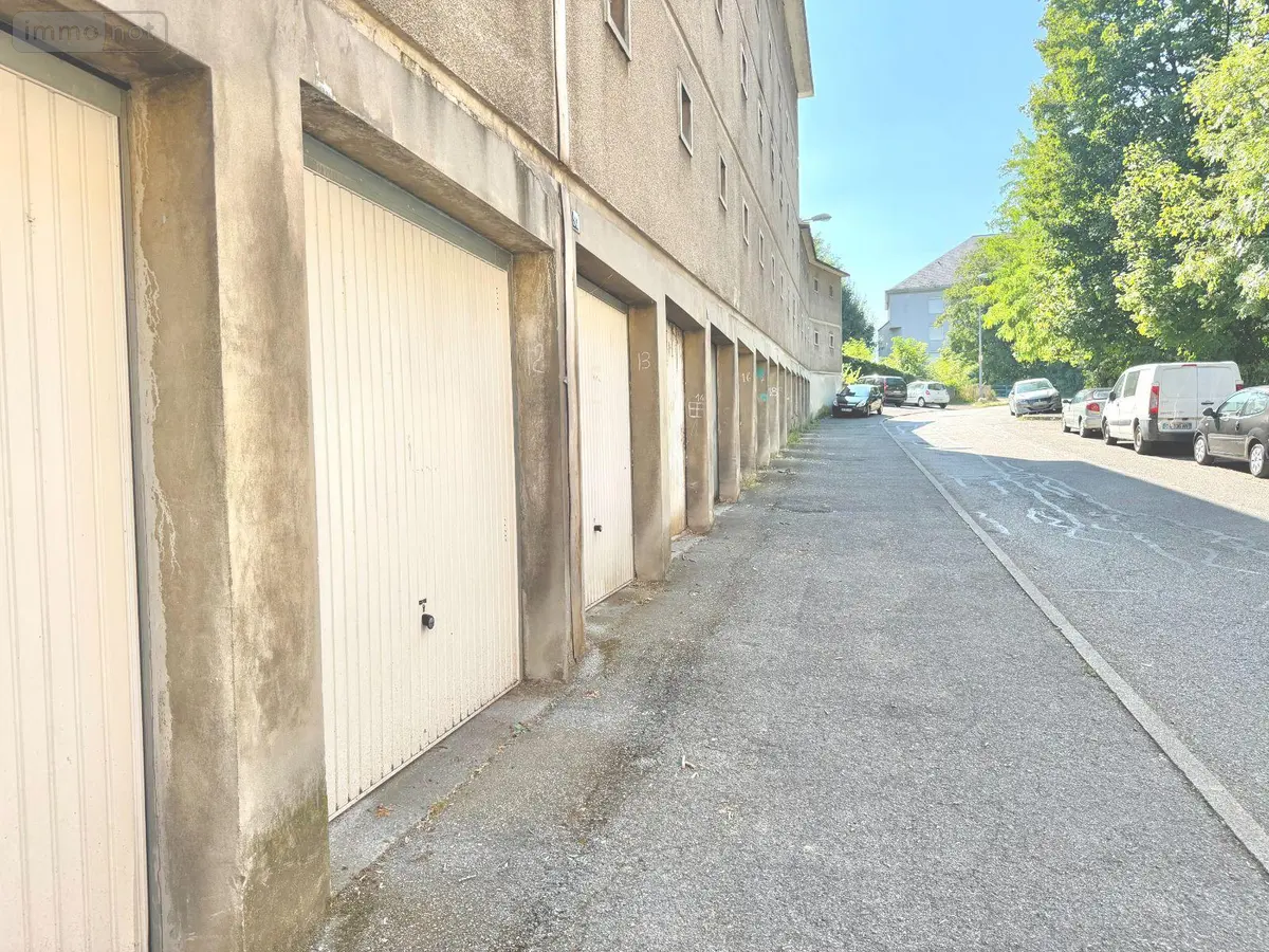 Garage et parking a vendre Chambéry 73000 Savoie 73 15 m2 1 pièce 26600 euros 73007-240 001