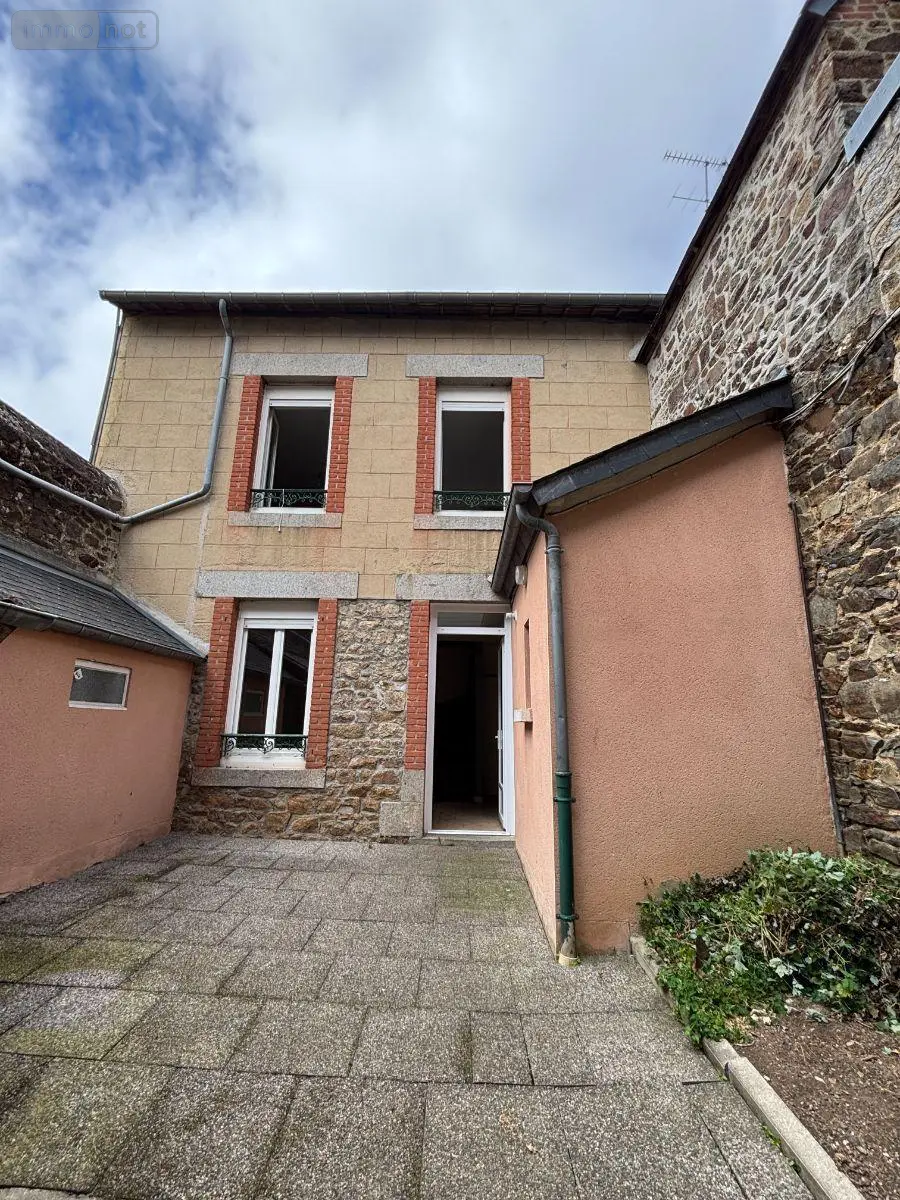 Maison a vendre Fougères 35300 Ille-et-Vilaine 35 53 m2 3 pièces 150740 euros 1383 001