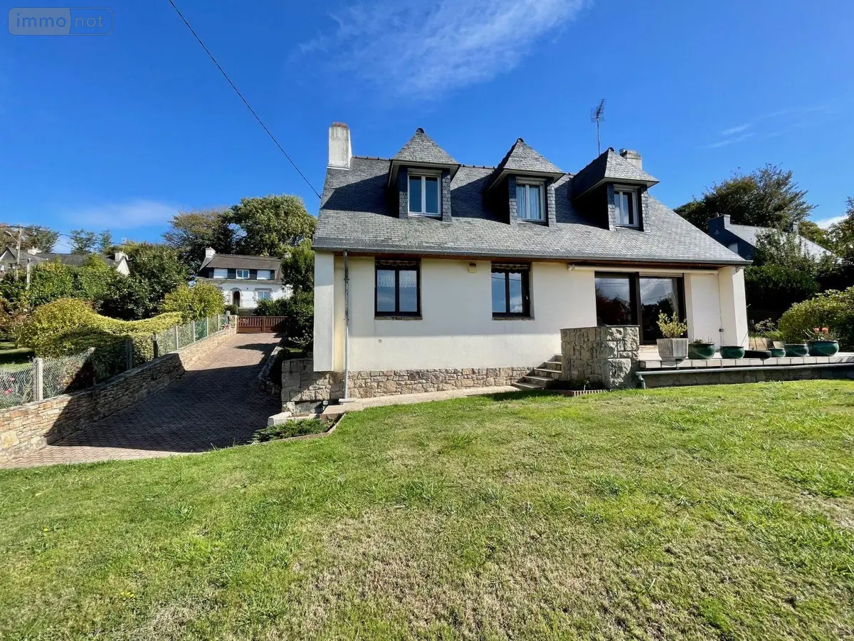 Maison a vendre Lannion 22300 Côtes-d'Armor 22 121 m2 4 pièces 251200 euros A62 001