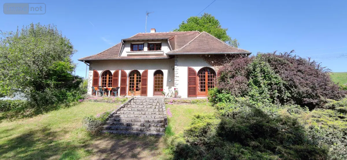 Maison a vendre Vierzon 18100 Cher 18 126 m2 6 pièces 199120 euros 142604M 001