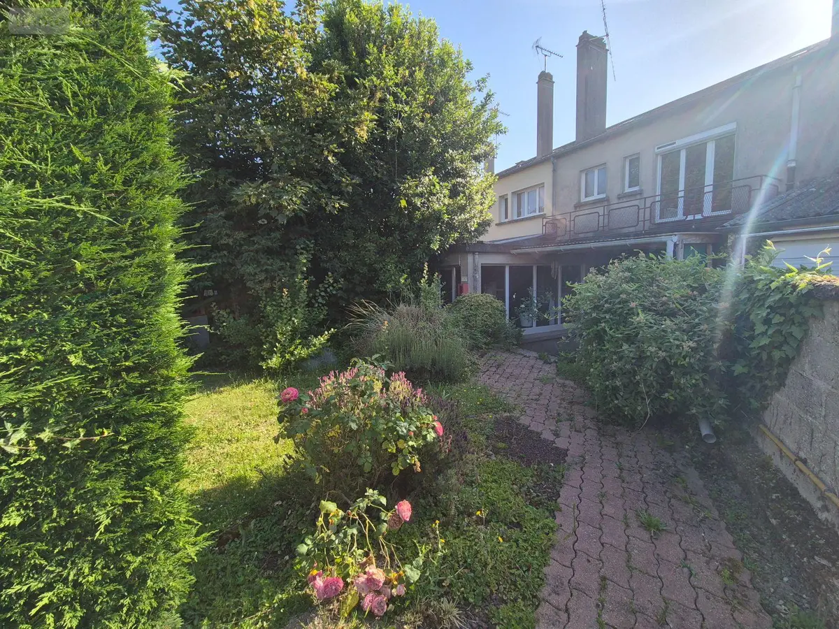 Immeuble de rapport a vendre Tessy-Bocage 50420 Manche 50 129 m2 120750 euros 26-54 001
