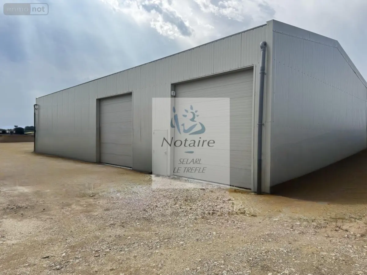 Fonds et murs commerciaux a vendre Les Artigues-de-Lussac 33570 Gironde 33 640 m2 2 pièces 441000 euros 11633/551 001
