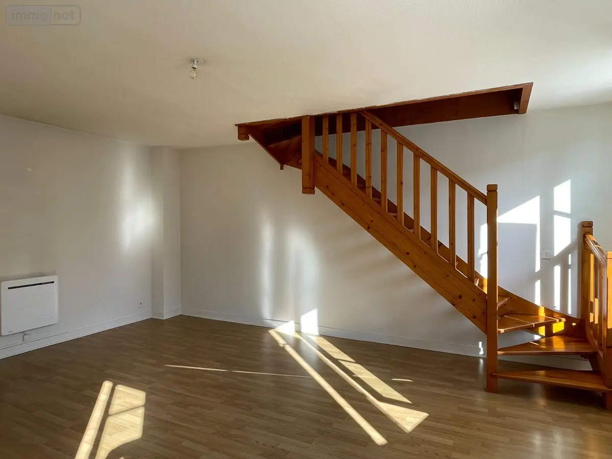 Location appartement Libourne 33500 Gironde 33 50 m2 2 pièces 590 euros 33204/19 001