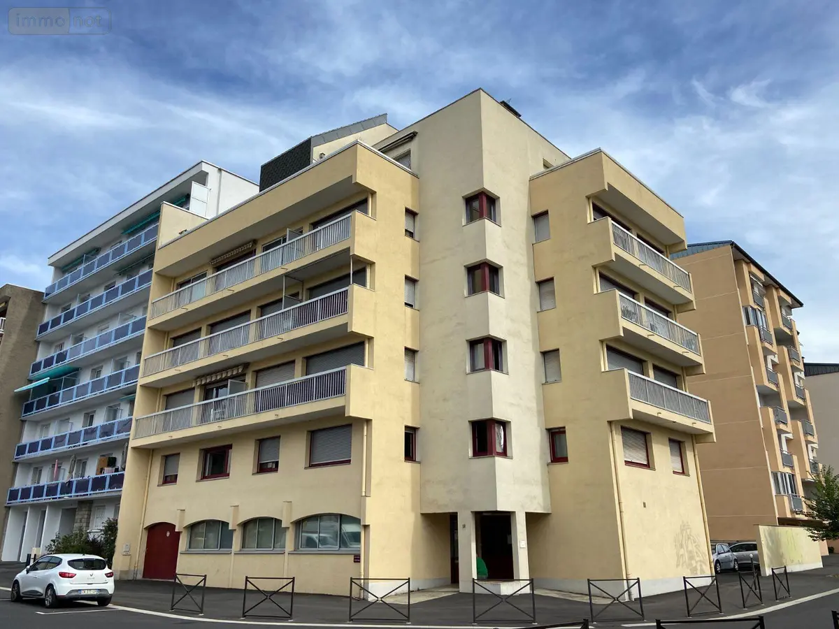 Appartement a vendre Aurillac 15000 Cantal 15 77 m2 5 pièces 116600 euros 15061-88 001
