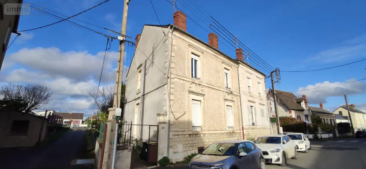 Immeuble de rapport a vendre Bourges 18000 Cher 18 168 m2 183400 euros 142606M 001