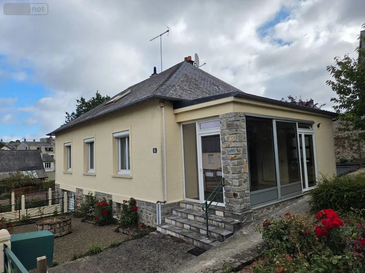 Maison a vendre Mayenne 53100 Mayenne 53 87 m2 5 pièces 146000 euros 53075/FC 31 001