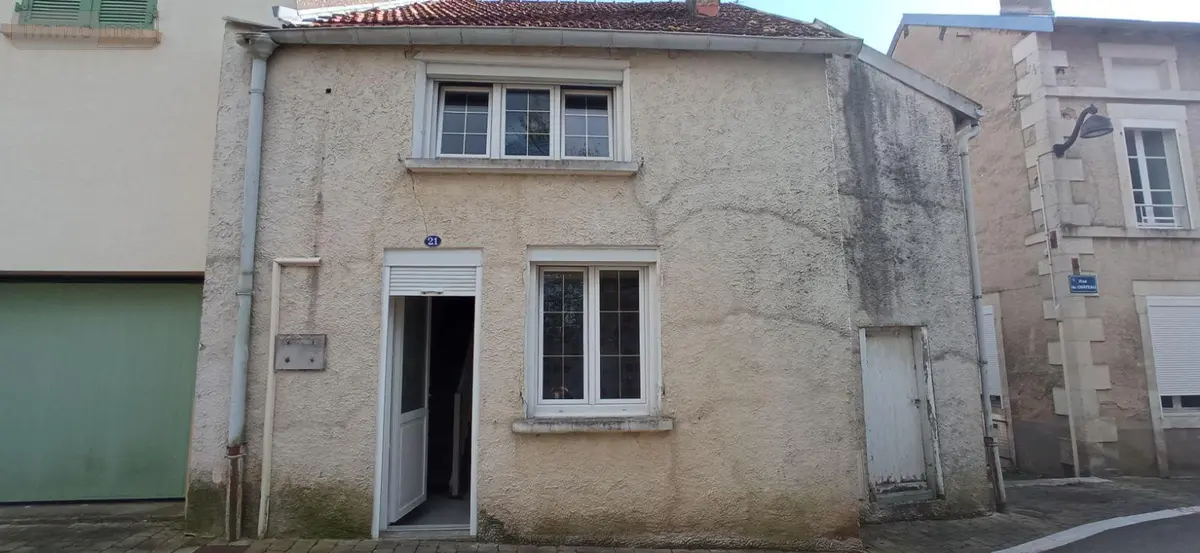 Maison a vendre Nogent 52800 Haute-Marne 52 82 m2 4 pièces 33000 euros 52020-74 001