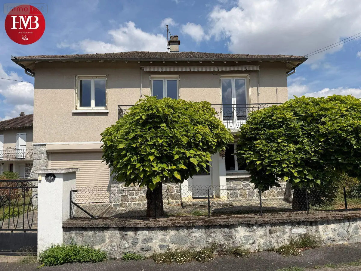 Maison a vendre Maurs 15600 Cantal 15 109 m2 5 pièces 153700 euros 10627/1046 001