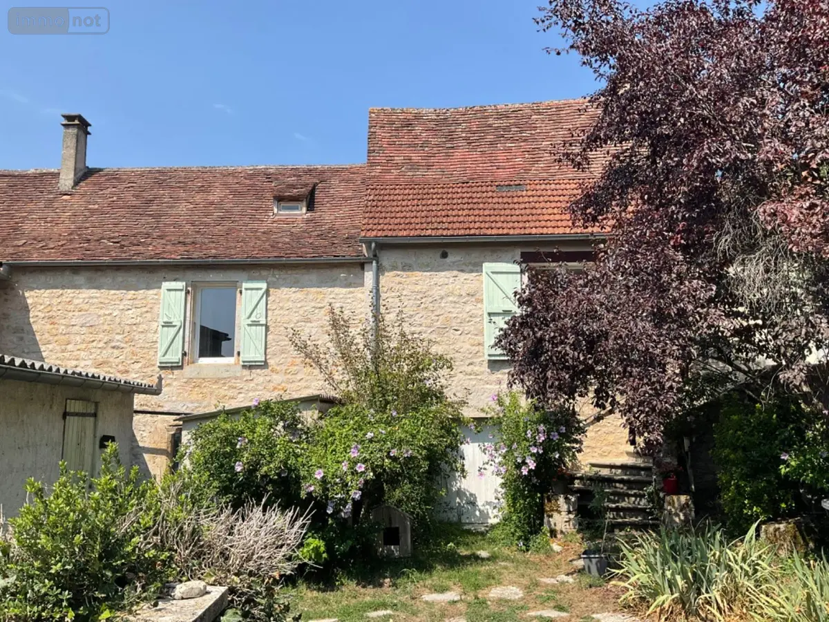 Maison a vendre Gourdon 46300 Lot 46 90 m2 4 pièces 127880 euros 46041/462 001