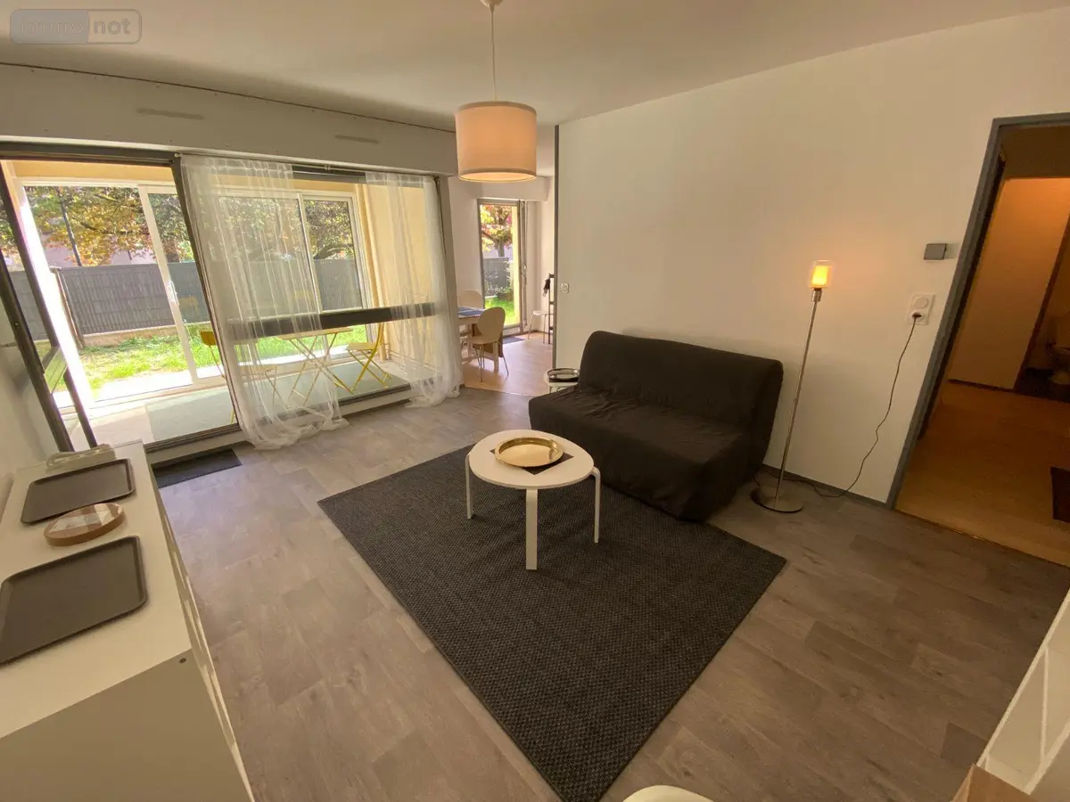 Location appartement Rennes 35700 Ille-et-Vilaine 35 51 m2 2 pièces 921 euros 11803/2448 001