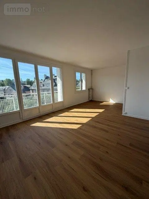 Location appartement Évreux 27000 Eure 27 67 m2 3 pièces 875 euros T3JEUF 001